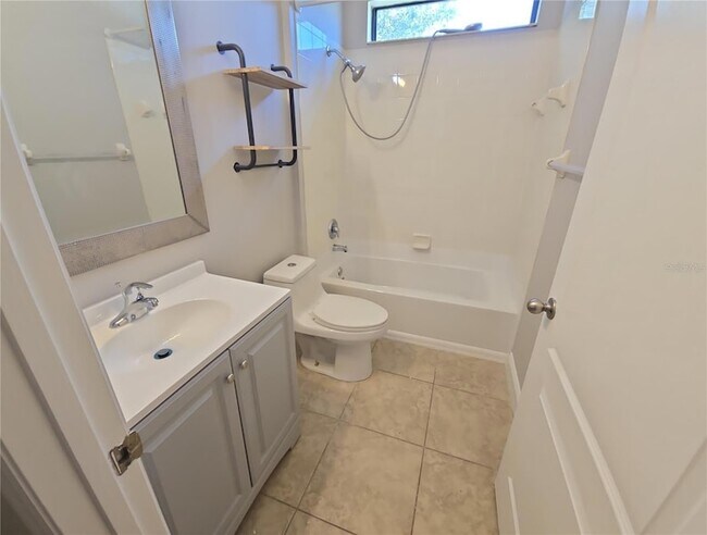 Building Photo - 5201 Sunset Canyon Dr