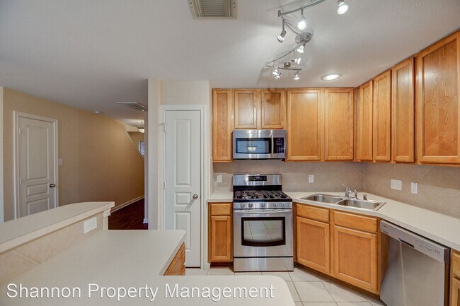 Building Photo - 3 br, 2.5 bath House - 1637 Grable Cove Lane