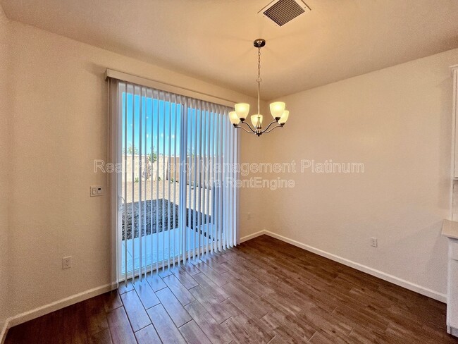 Building Photo - 2065 N Wagon Ln