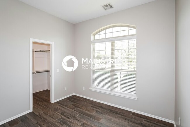 Building Photo - 18408 El Greco Dr