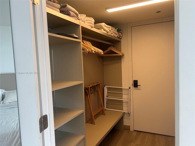 Building Photo - 9195 Collins Ave