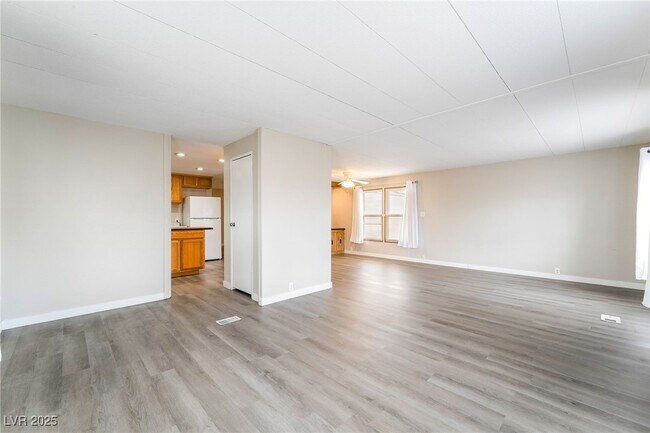 Building Photo - 2847 Mammoth Ct