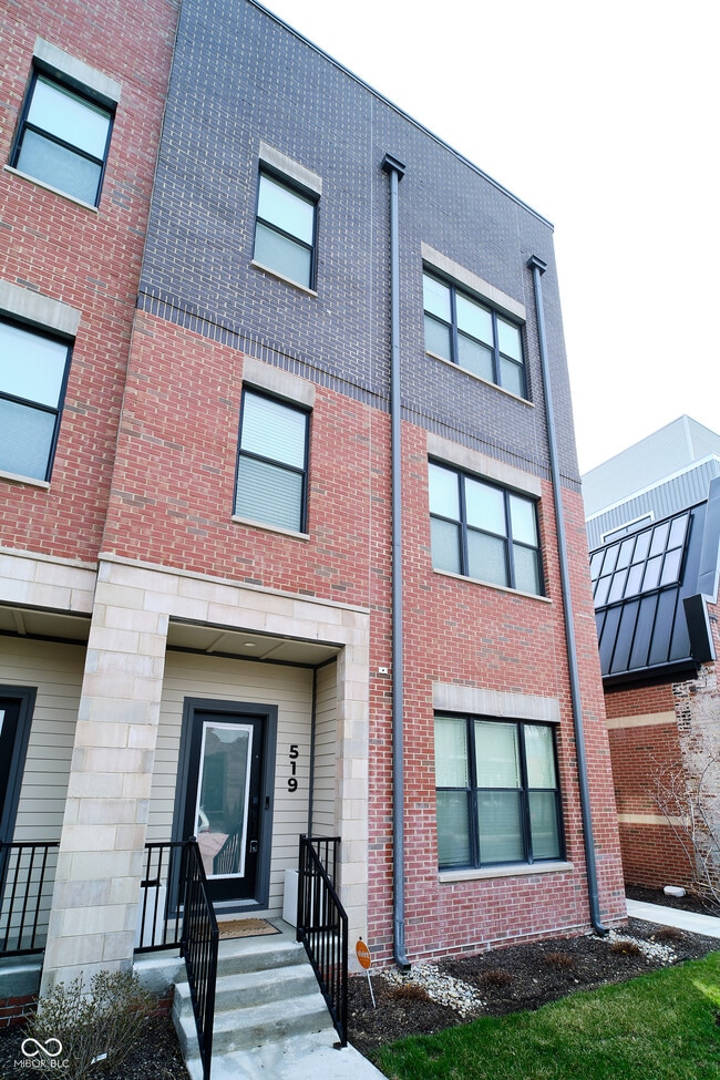 Building Photo - 519 Fulton St