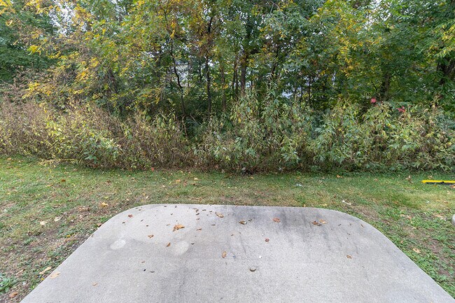 Building Photo - 4614 Dehaven Dr