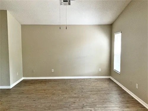 Building Photo - 3148 Seminole Dr