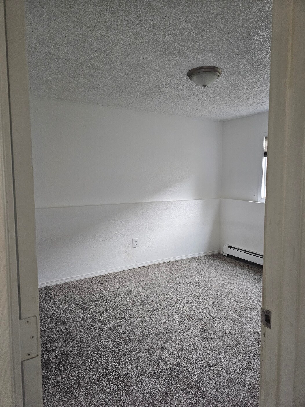 Building Photo - 158 Dean Pl