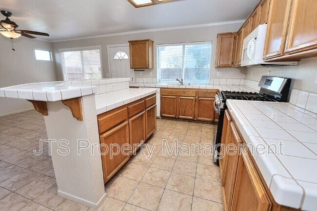 Building Photo - 6620 Verandah Ct