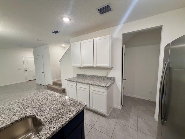 Building Photo - 614 Cheval Ln