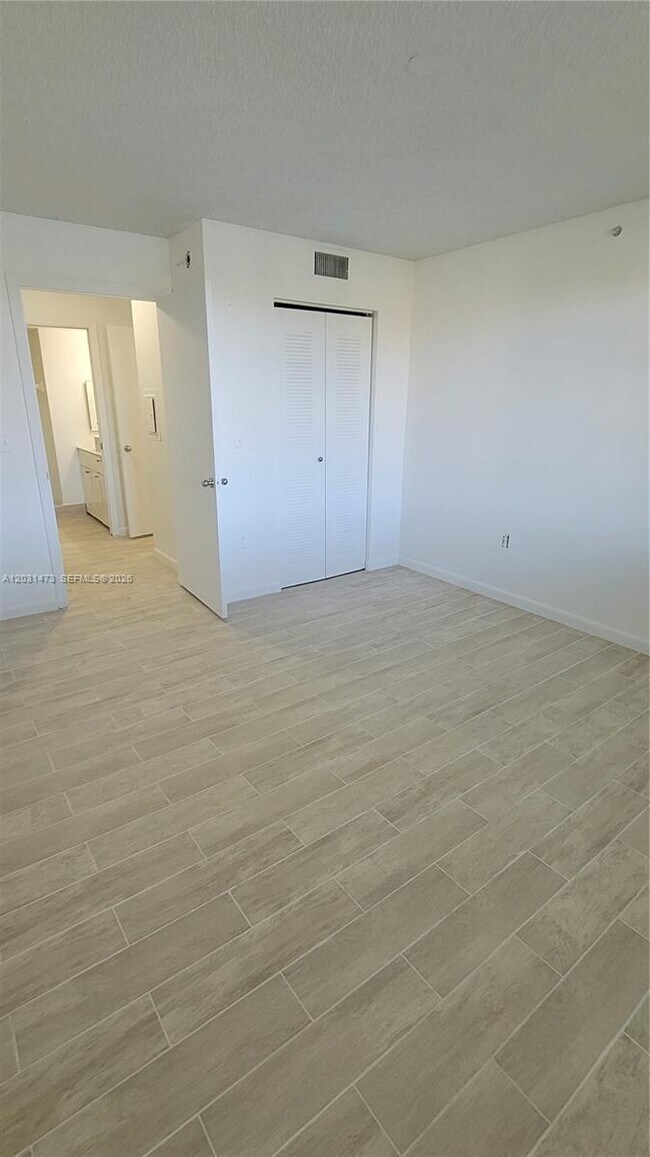 Building Photo - 2021 Renaissance Blvd