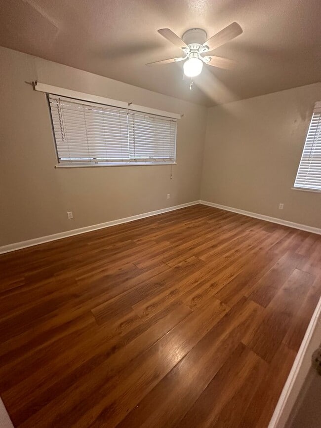 Building Photo - Rental Property