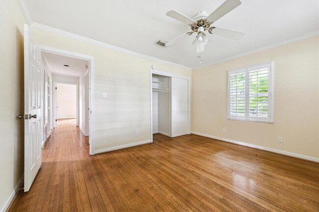 Building Photo - 5438 Pagewood Ln