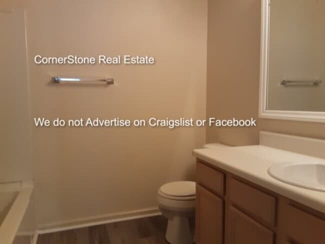 Building Photo - 2579 Gotts Ln