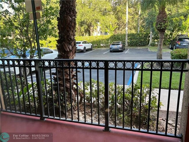 Building Photo - 4602 SW 160th Ave