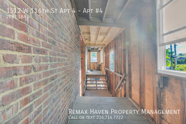 Building Photo - 1512 W 116th St