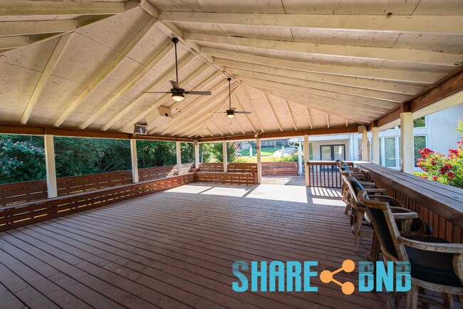 Building Photo - 48 Dartmouth Dr