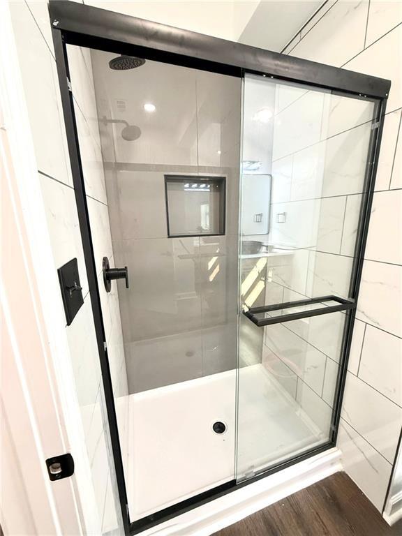 Building Photo - 5854 Magnolia Dr