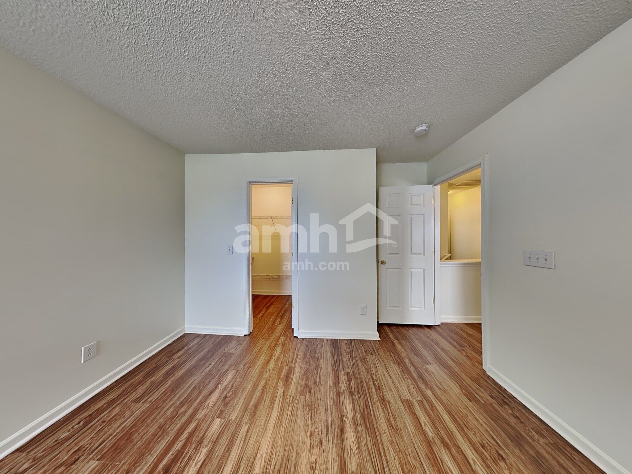 Building Photo - 3100 Marcony Way