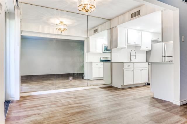Building Photo - 5807 Copperwood Ln