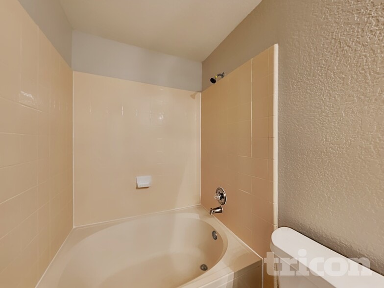 Building Photo - 8034 Cavern Hill