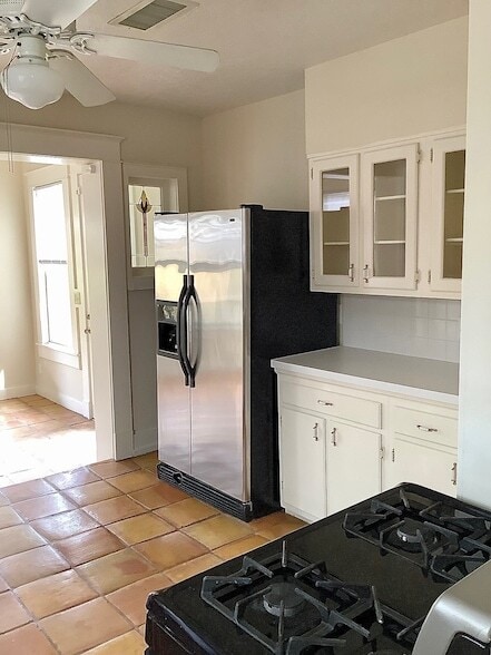 Building Photo - 1322 Harvard St