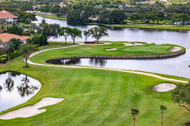 Building Photo - 6213 NW 21st Ct