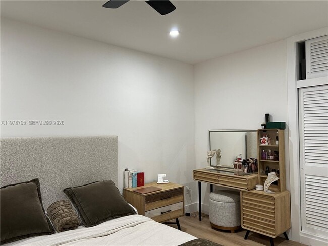 Building Photo - 15915 SW 103rd Pl