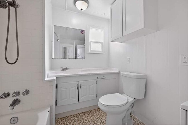 Building Photo - 349 3rd Ave