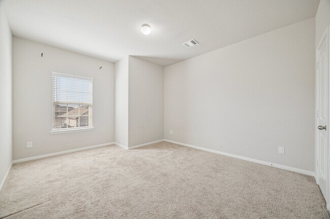 Building Photo - 3710 Giorgio Pastel Pl