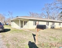 Building Photo - 1640 57th St