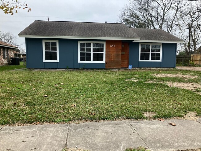 Primary Photo - Charming 3BR House in Humble