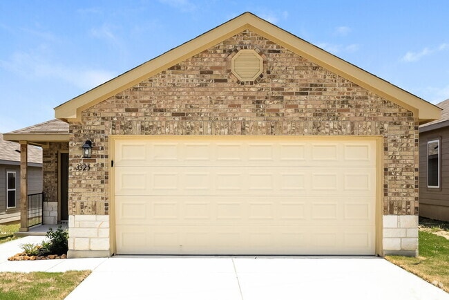 Building Photo - 3325 Muenster Ave