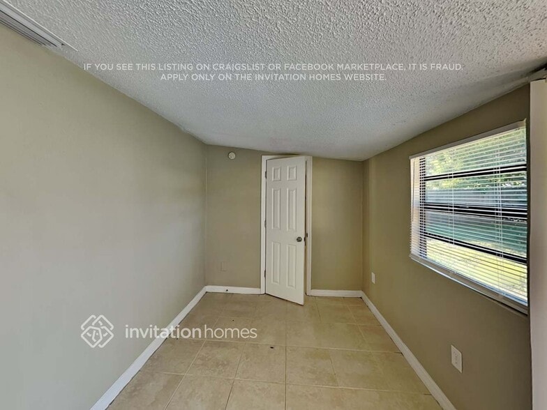 Building Photo - 8504 Rose Terrace