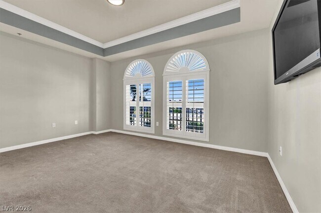 Building Photo - 2405 W Serene Ave