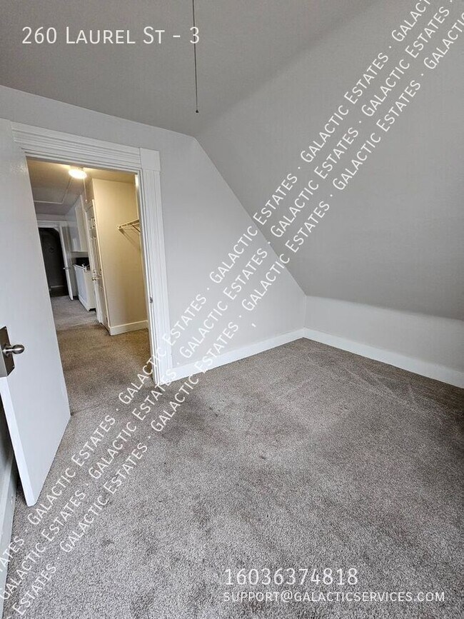 Building Photo - 260 Laurel St