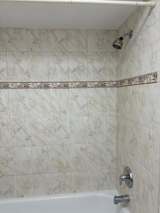 Building Photo - 2862 NW 55th Ave