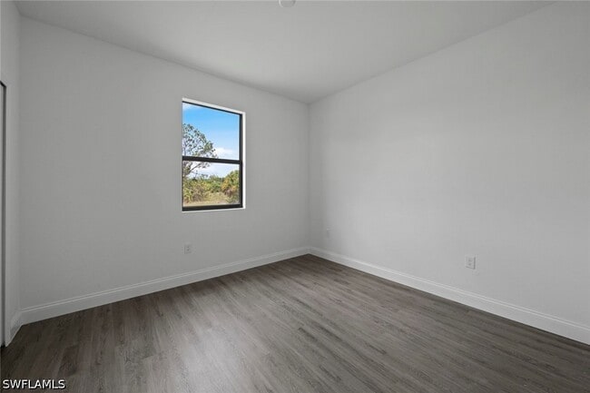 Building Photo - 351 Ranchito Ave