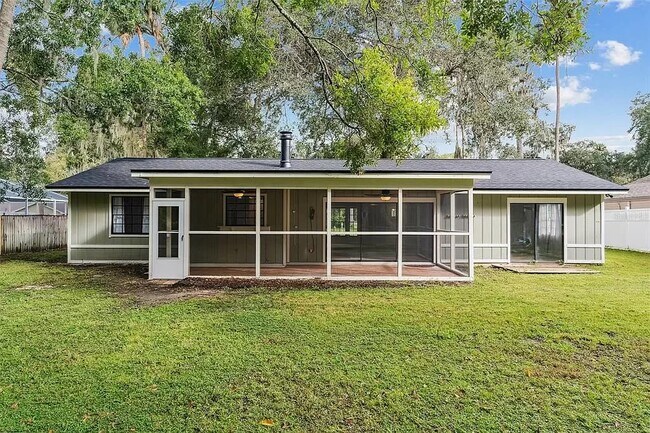 Building Photo - 813 Sugar House Dr