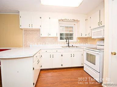 Building Photo - 1012 Trawick Rd