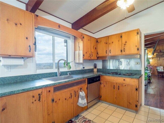 Building Photo - 2392 N Maple Ave