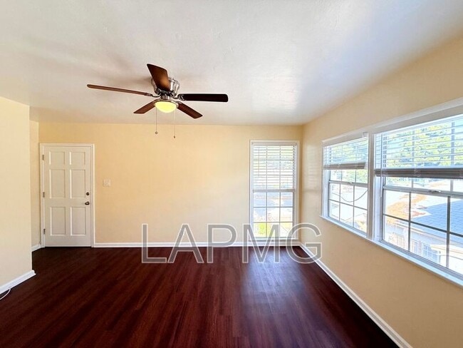 Building Photo - 4080-4084 Leimert Blvd