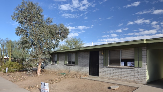 Building Photo - 7410 N Patriot Dr