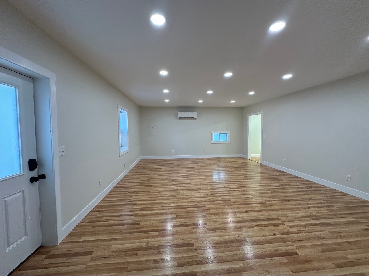 Bedroom 1 - 1415 S Oak St
