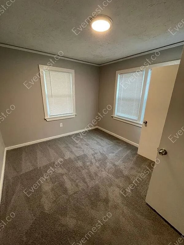 Building Photo - 314 Josanna St