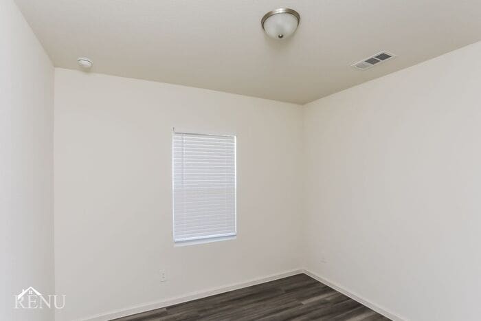 Building Photo - 1312 Ancer Wy