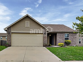Building Photo - 606 Cross Wind Dr