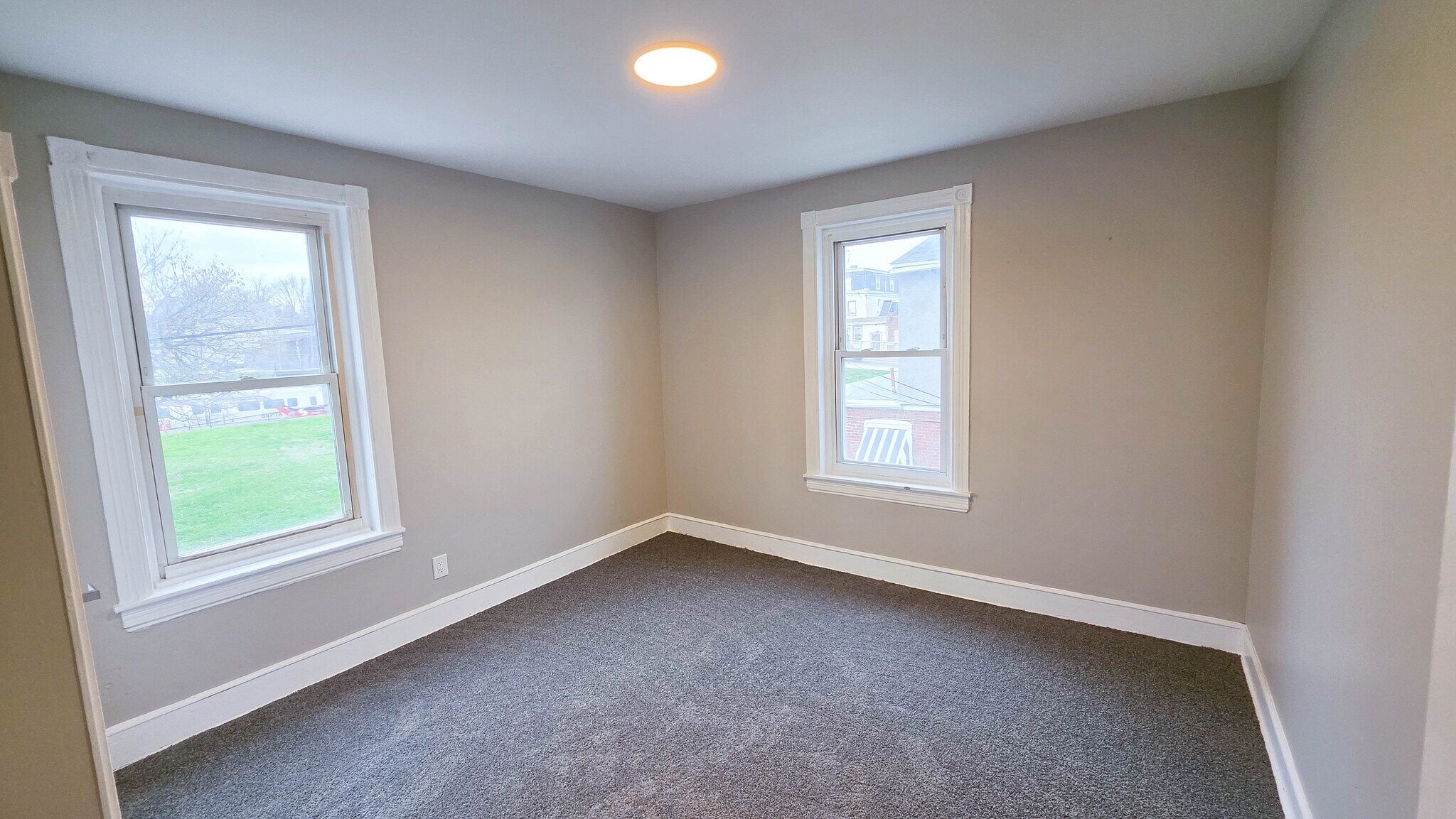 Building Photo - 1112 Elmwood Ave