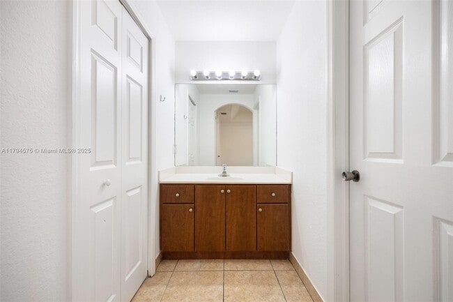 Building Photo - 22014 SW 89th Ct