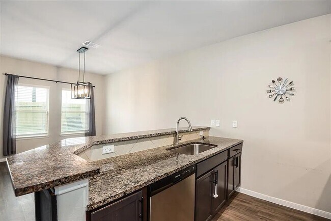 Building Photo - 6404 Macroom Meadows Ln