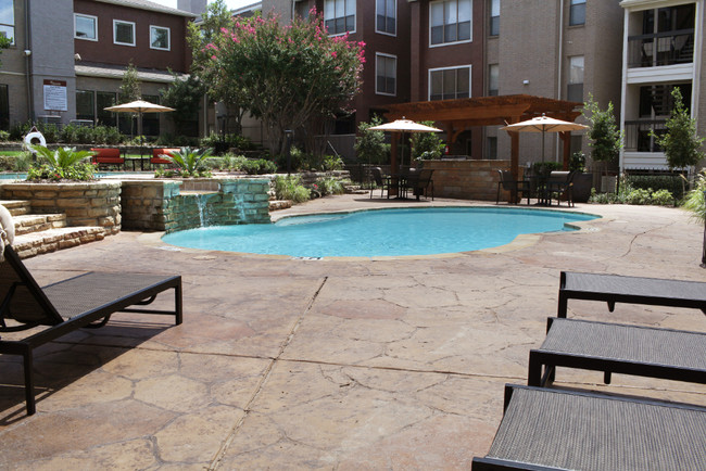 The Westside - Plano, TX Apartment Finder