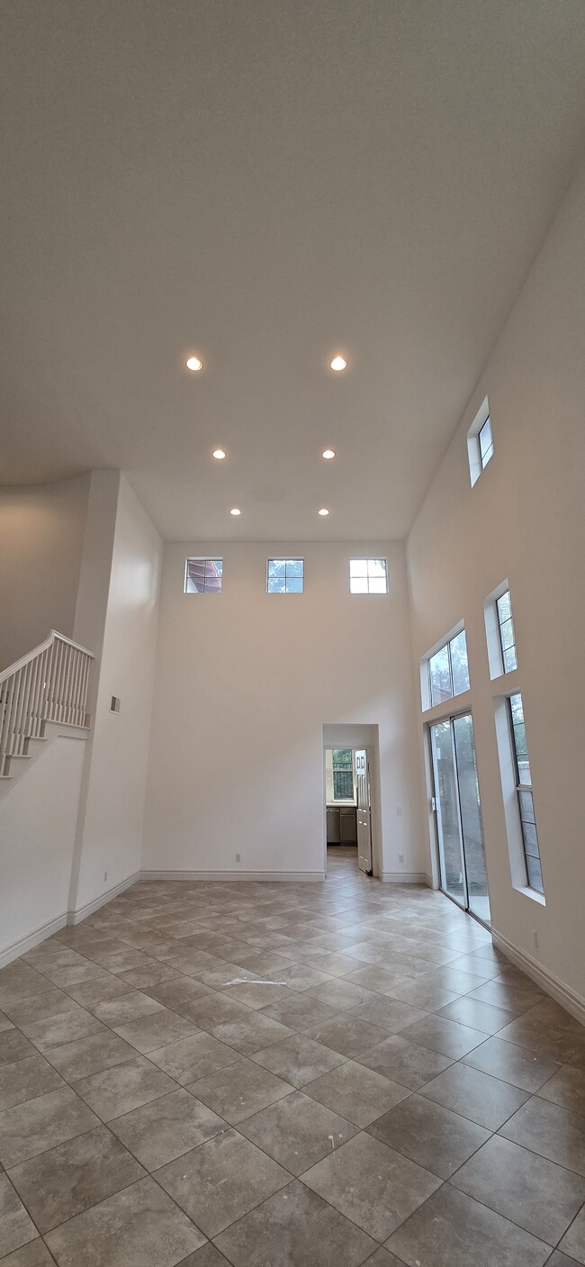 Building Photo - 22615 Summerfield